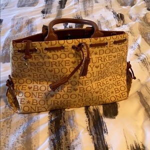 Dooney and bourke purse
